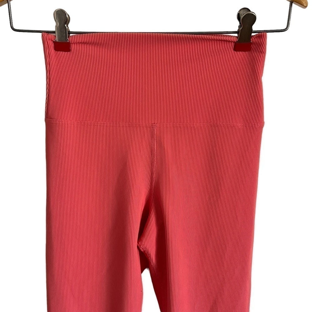 BEACH RIOT x REVOLVE Ayla Ribbed Coral Leggings - Picture 5 of 9